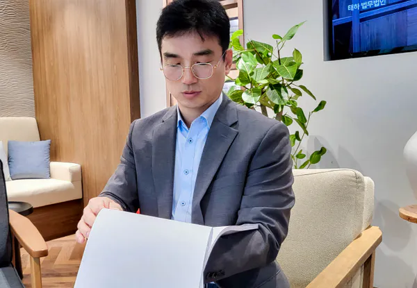 최승현 변호사.png