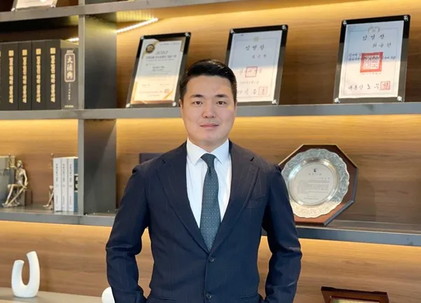 특수폭행 혐의.jpg